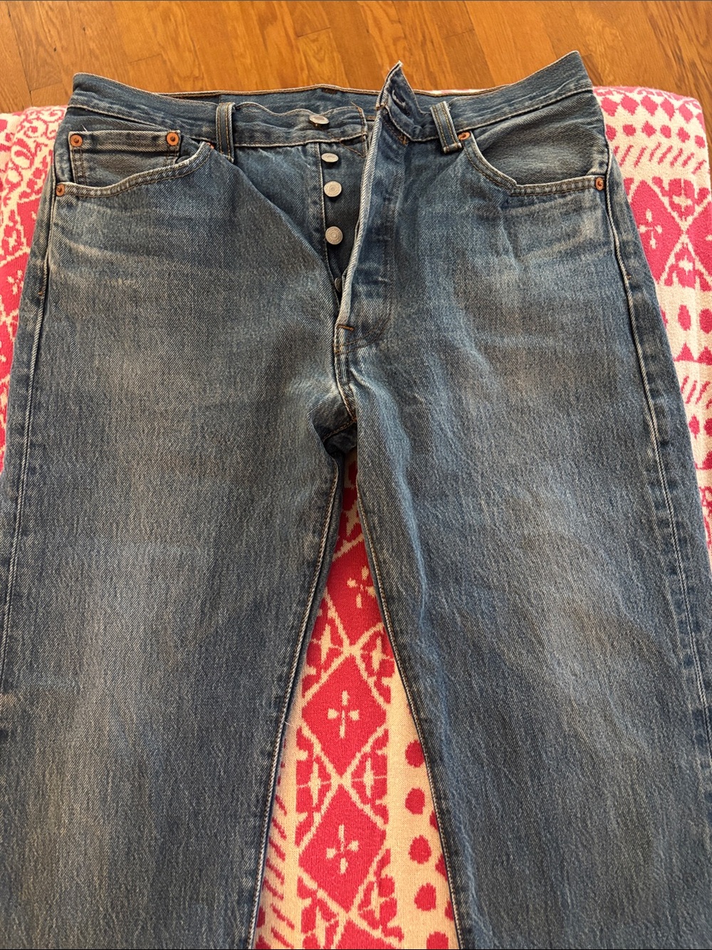 Levi's 501 Men's Straight Jeans - Faded Blue Denim